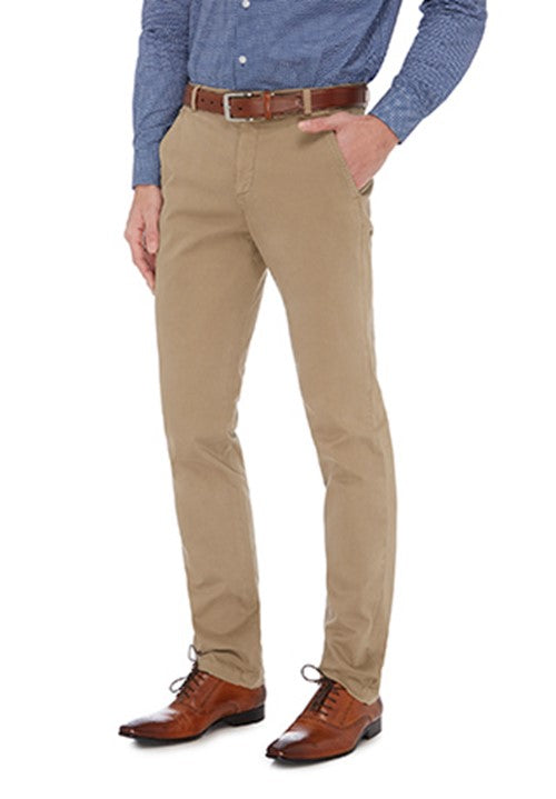 City Club Breeze City Edusa Chino FLP002
